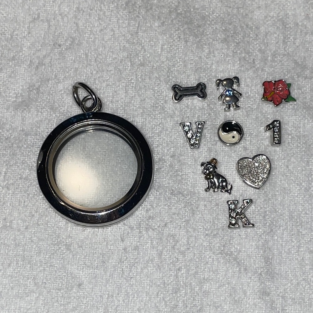 Origami Owl Locket w/ 9 Charms
